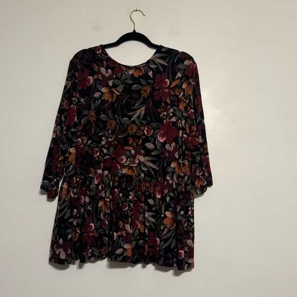 Torrid Knit Floral Baby Doll Jacket - Size 3X - Picture 6 of 7